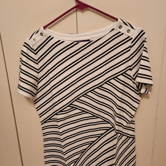 Karen Scott Asymmetrical stripped Boatneck Top (Brand New) - Picture 2 of 5